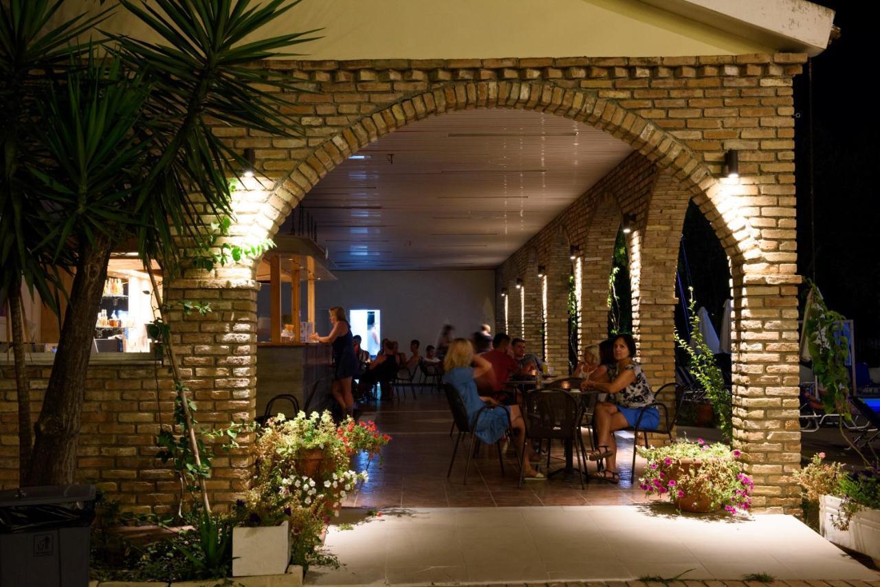 Amalia Corfu Hotel - Adults Only Kato Korakiana Exteriör bild