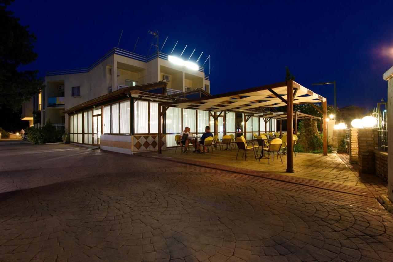 Amalia Corfu Hotel - Adults Only Kato Korakiana Exteriör bild